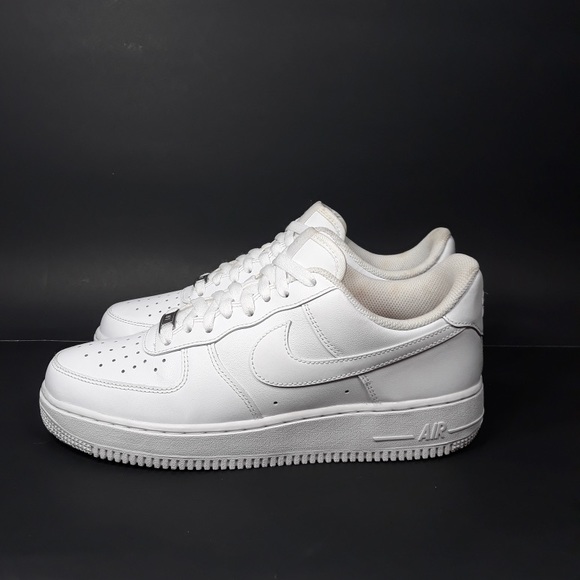 air force ones white size 8